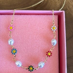 Flower necklace